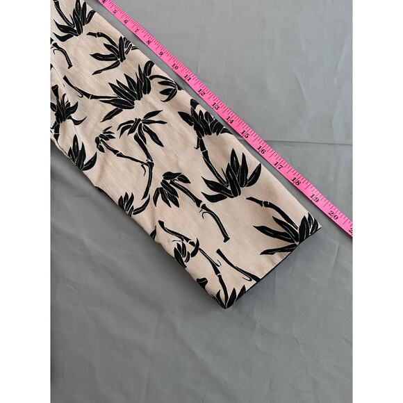 Draper’s & Damon’s Women’s Lightweight Tan/Black Palm Tree Button Up Sweater- PS - Picture 10 of 10